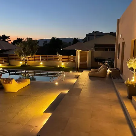 Dream Zen At Mantineia فيلة *